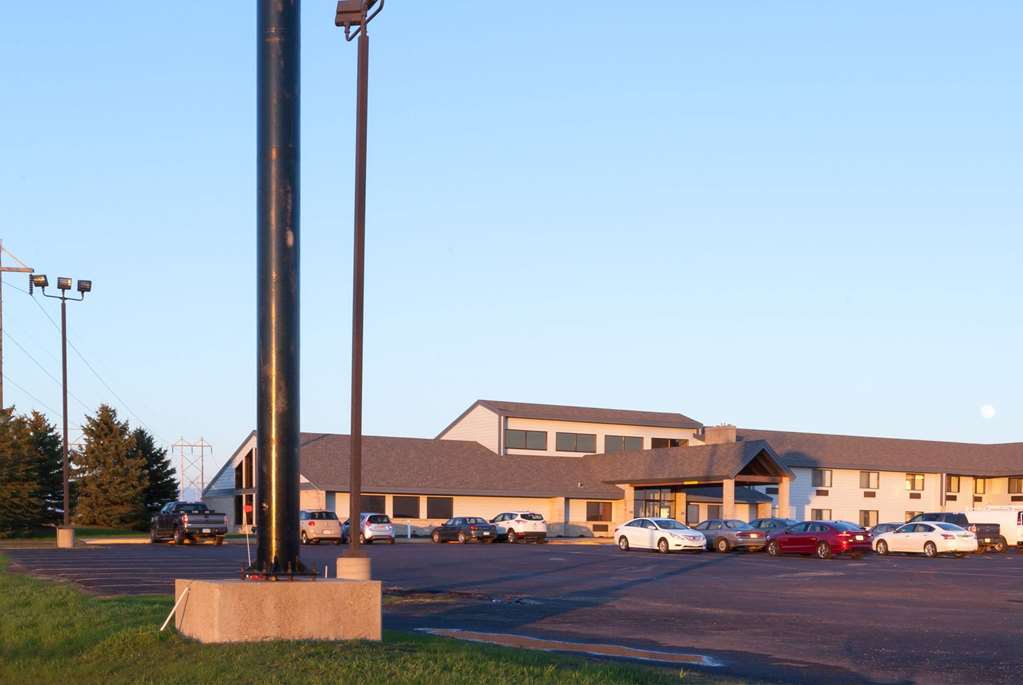 Americinn By Wyndham Wahpeton Extérieur photo